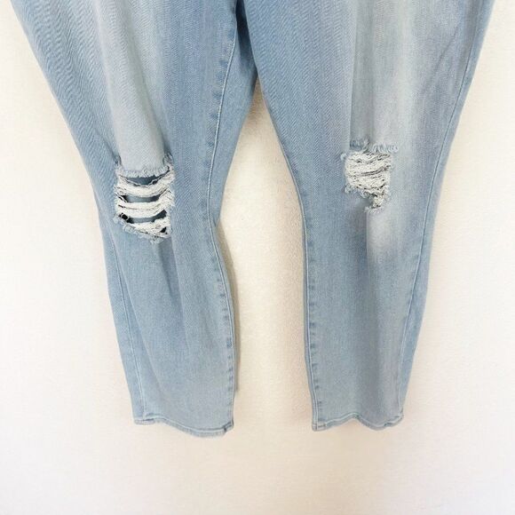 Good American Light Wash Denim Jeans Good Legs Crop - Picture 2 of 10